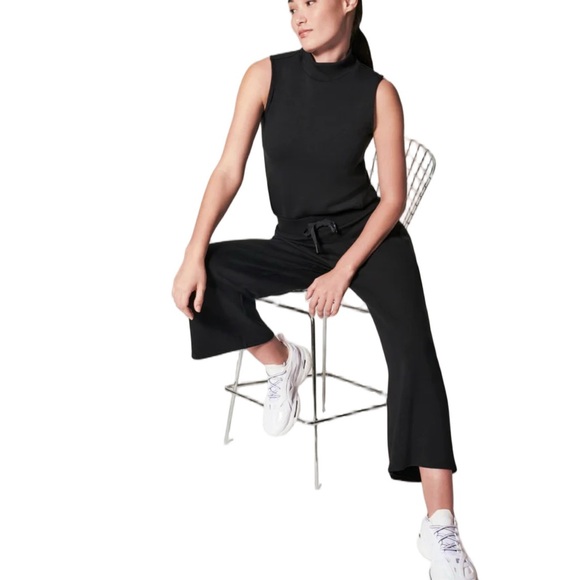 NWT Spanx AirEssentials Cropped Wide Leg Pant in Very Black Sz L - Picture 2 of 14